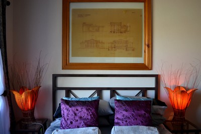 Two bedroom self catering unit near N1 Bloemfontein
